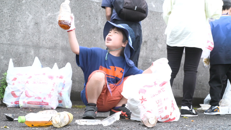 世界環境デー企画！海遊館周辺でゴミ拾い